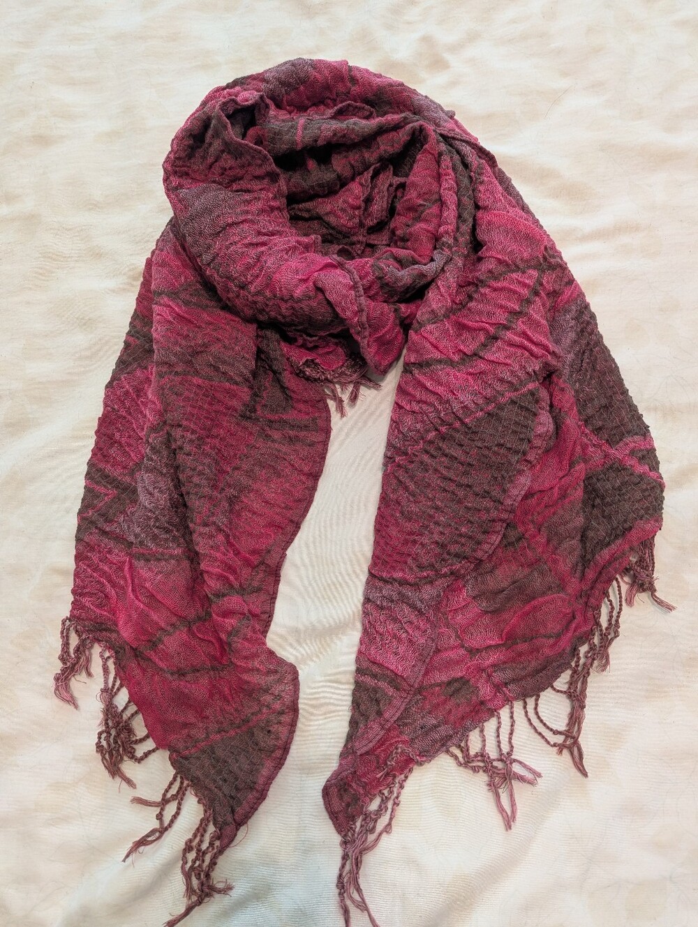NWOT Beautiful Pink Textured Scarf